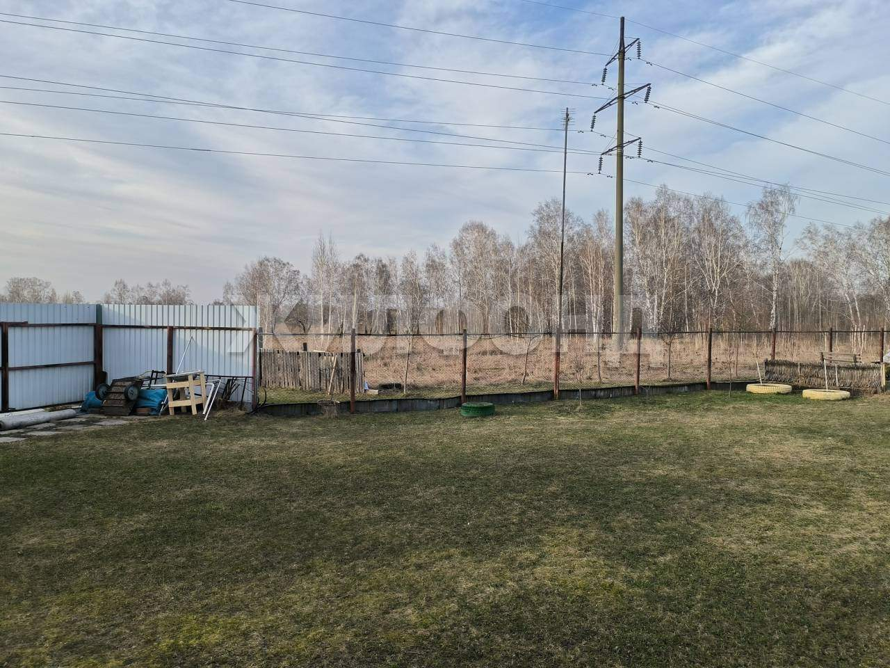 Продам земельный участок 1000 м.кв.