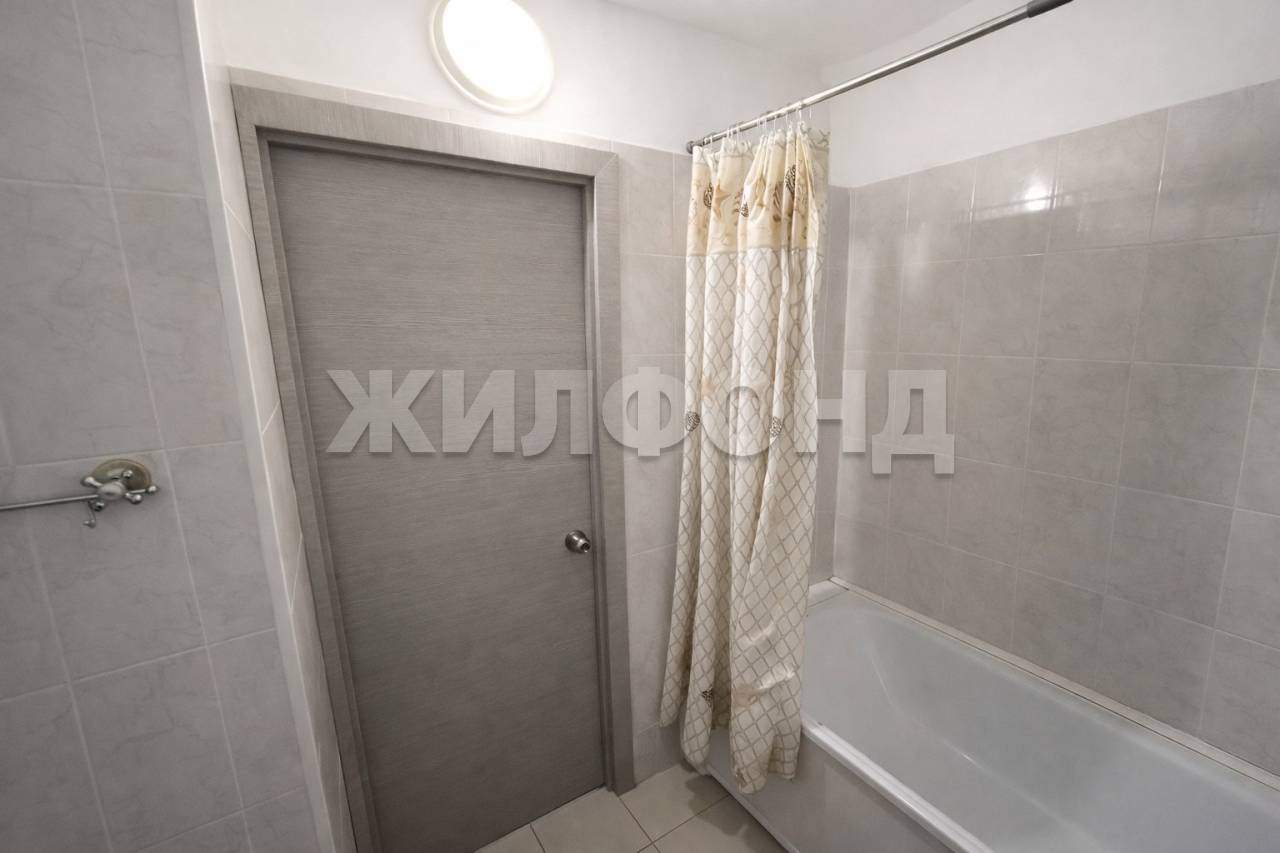 Квартира на продажу в Барнауле, Взлетная улица, 103 фото №10