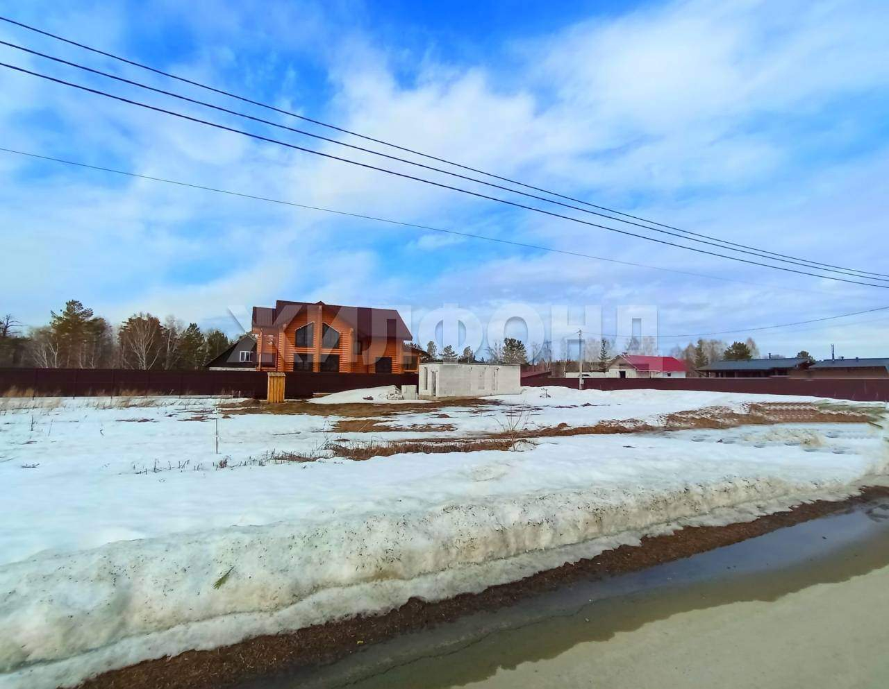 Продам земельный участок 730 м.кв.