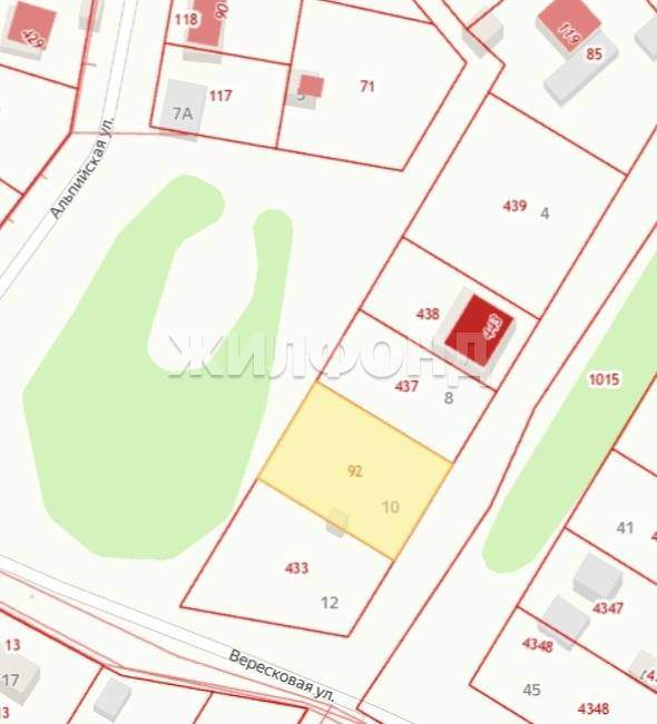 Продам земельный участок 1200 м.кв.