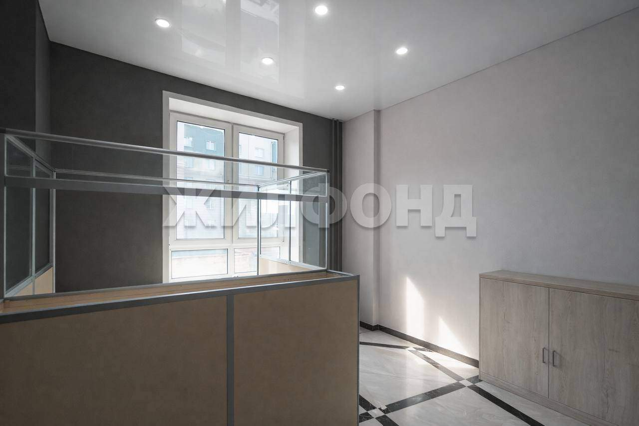 Продам помещение свободного назначения 13 м.кв.