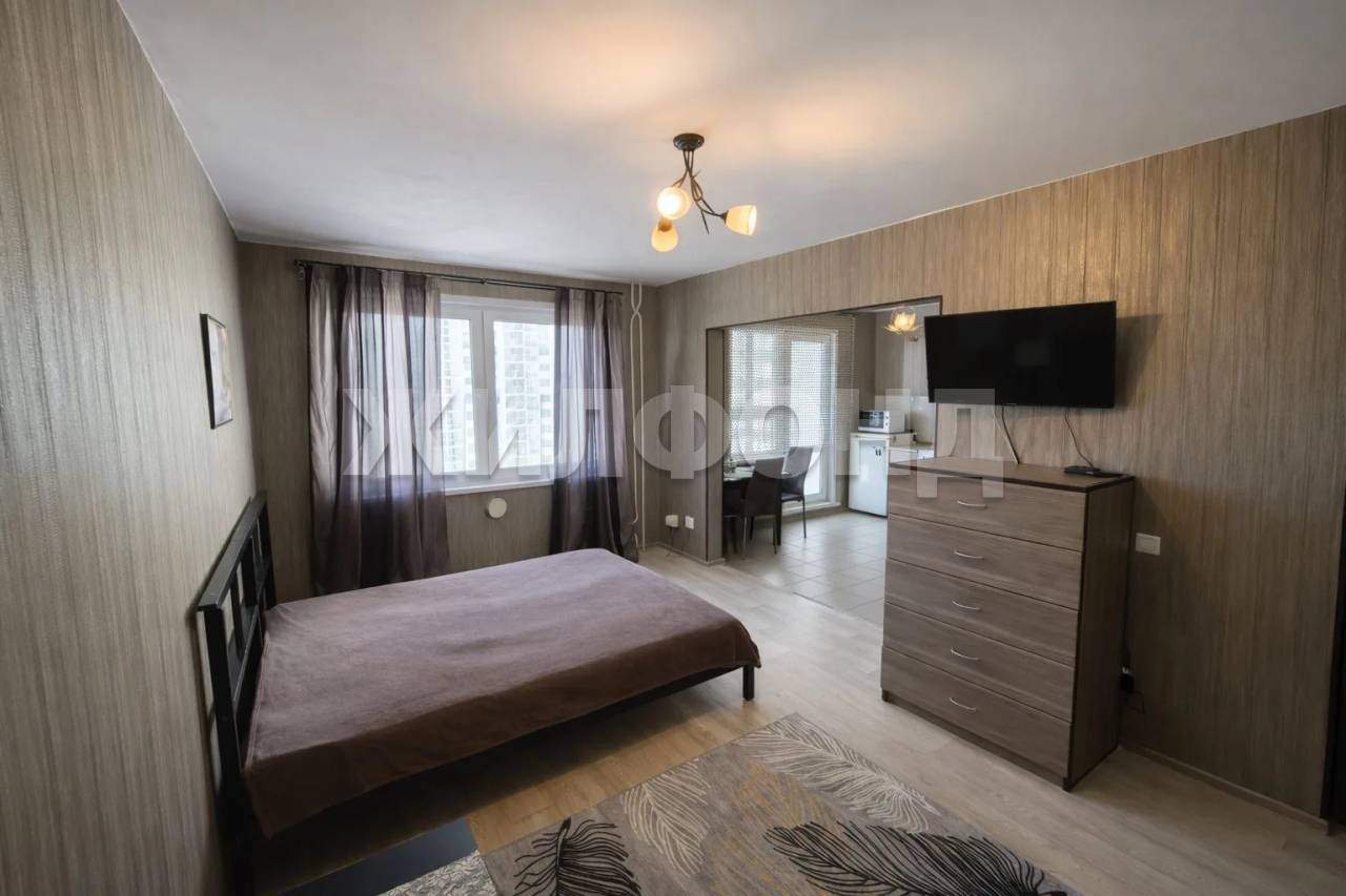 Квартира на продажу в Барнауле, Взлетная улица, 103 фото №1