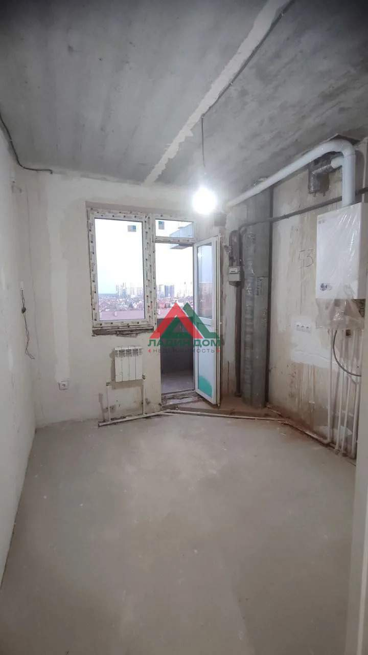 Квартира на продажу в поселкеКраснодарский ( Краснодарский), Апшеронская улица, 1-гокмая фото №2