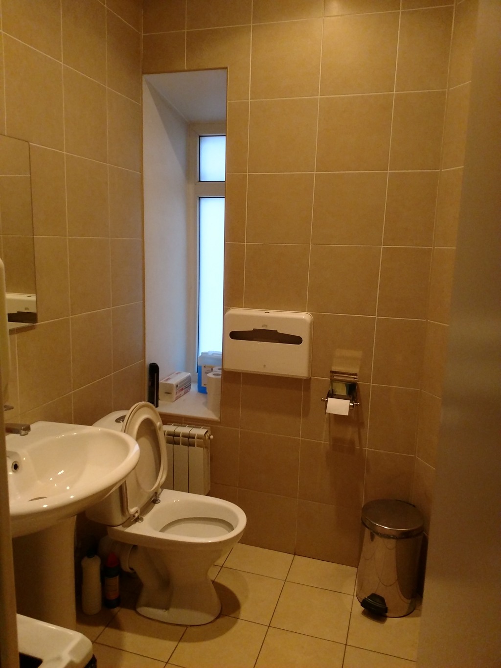 Сдам в аренду офис 111.7 м.кв.