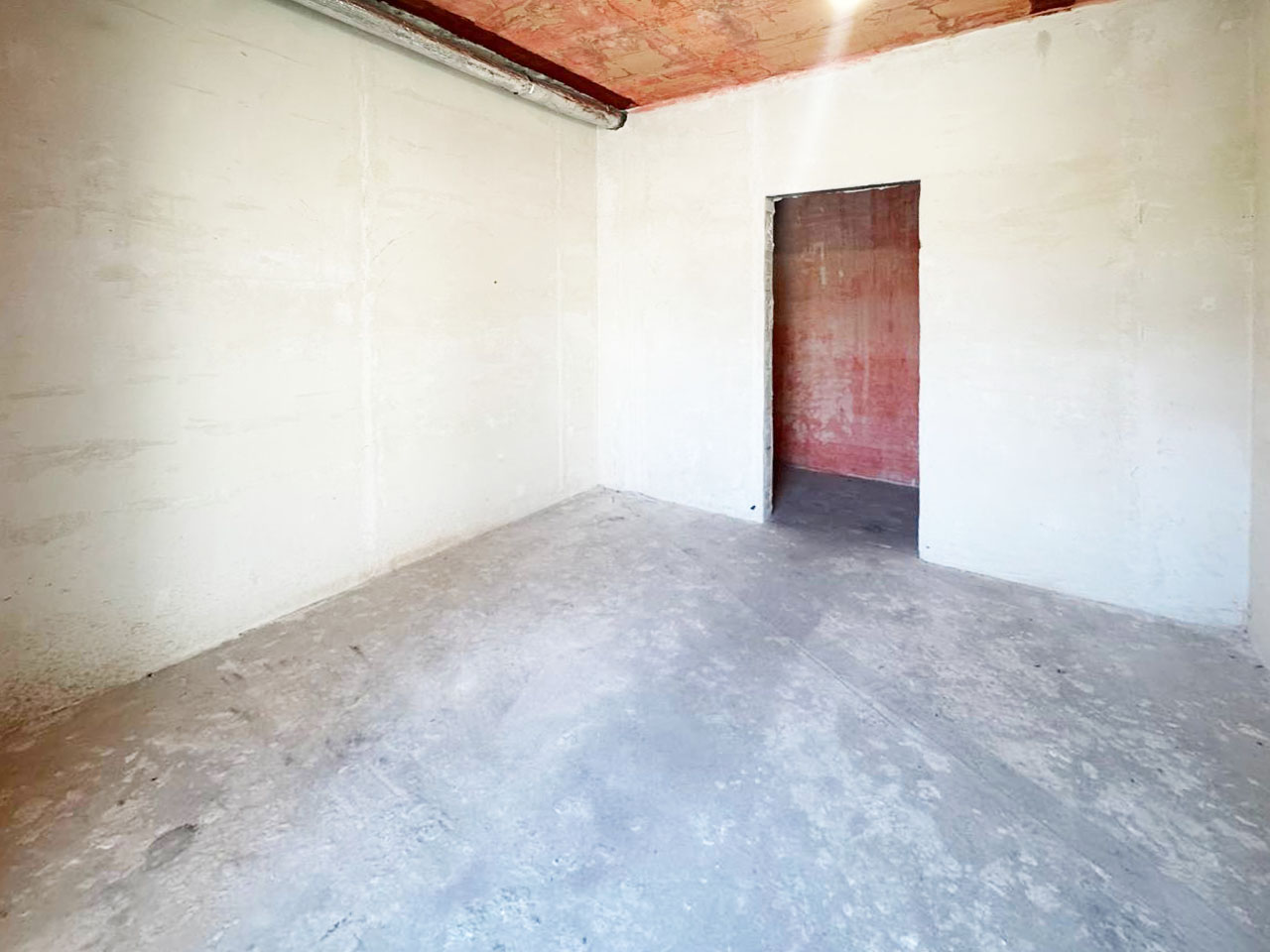 Продам офис 11.8 м.кв.