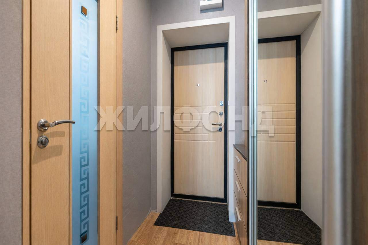 Квартира на продажу в Барнауле, Юрина улица, 180Д фото №9
