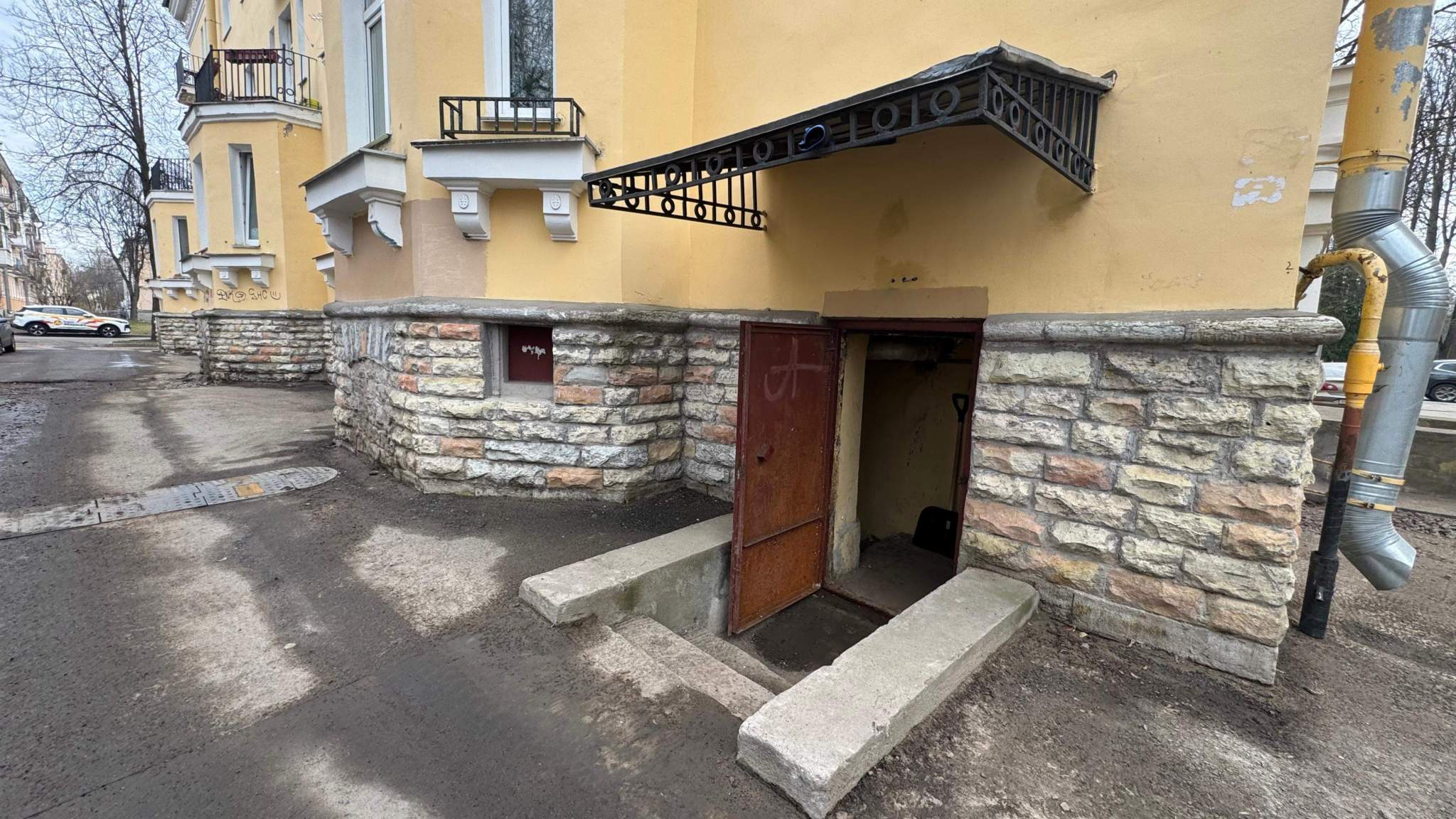 Продам офис 1.7 м.кв.