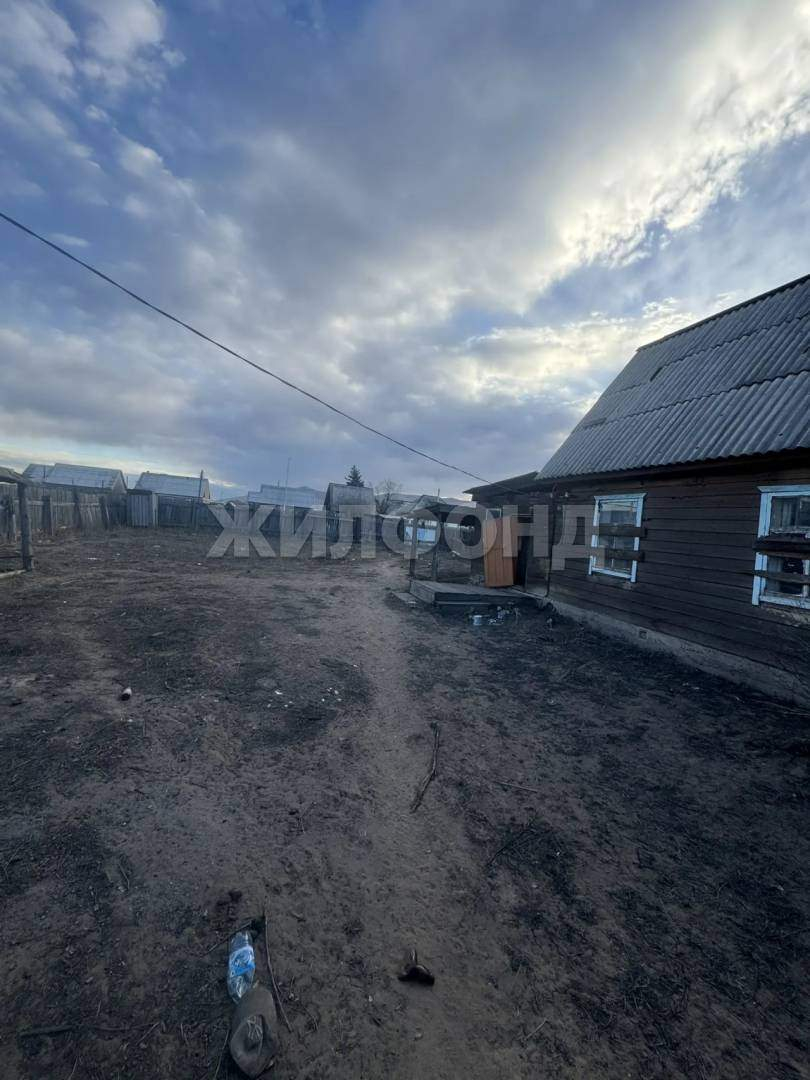 Продам земельный участок 600 м.кв.