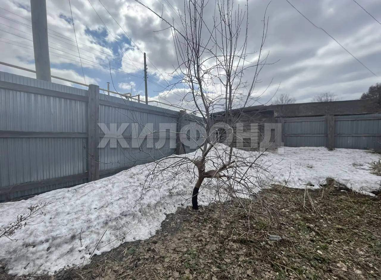 Продам земельный участок 470 м.кв.