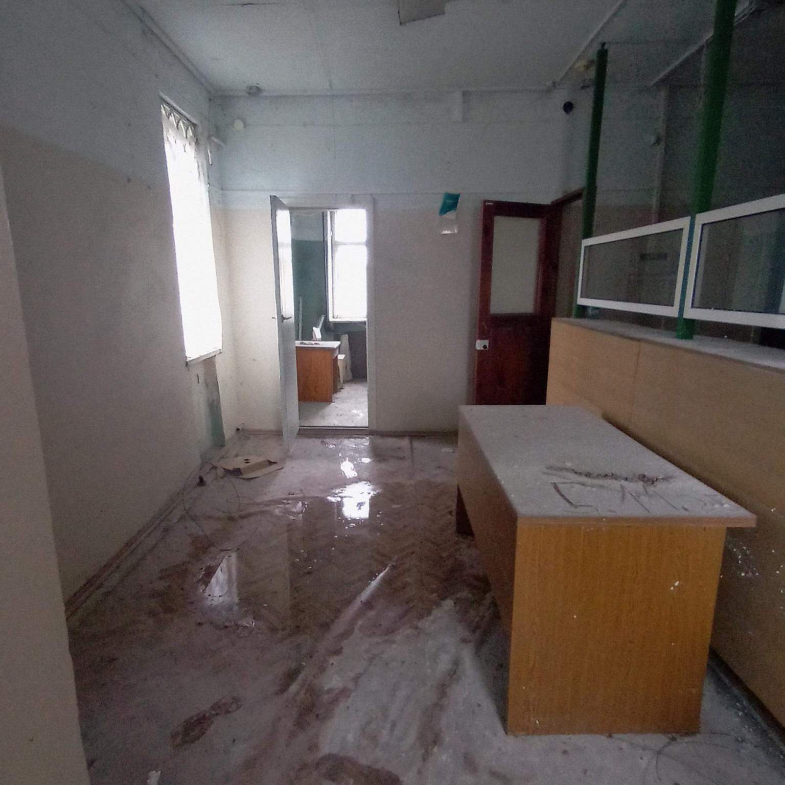 Сдам в аренду торговое помещение 44.5 м.кв.