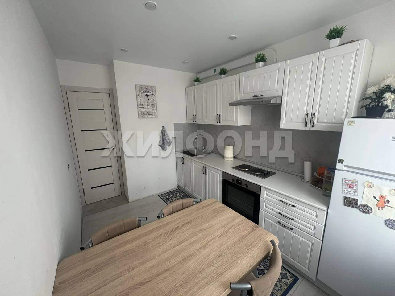 Квартира на продажу в Иркутске, Красногвардейская улица, 16 фото №1