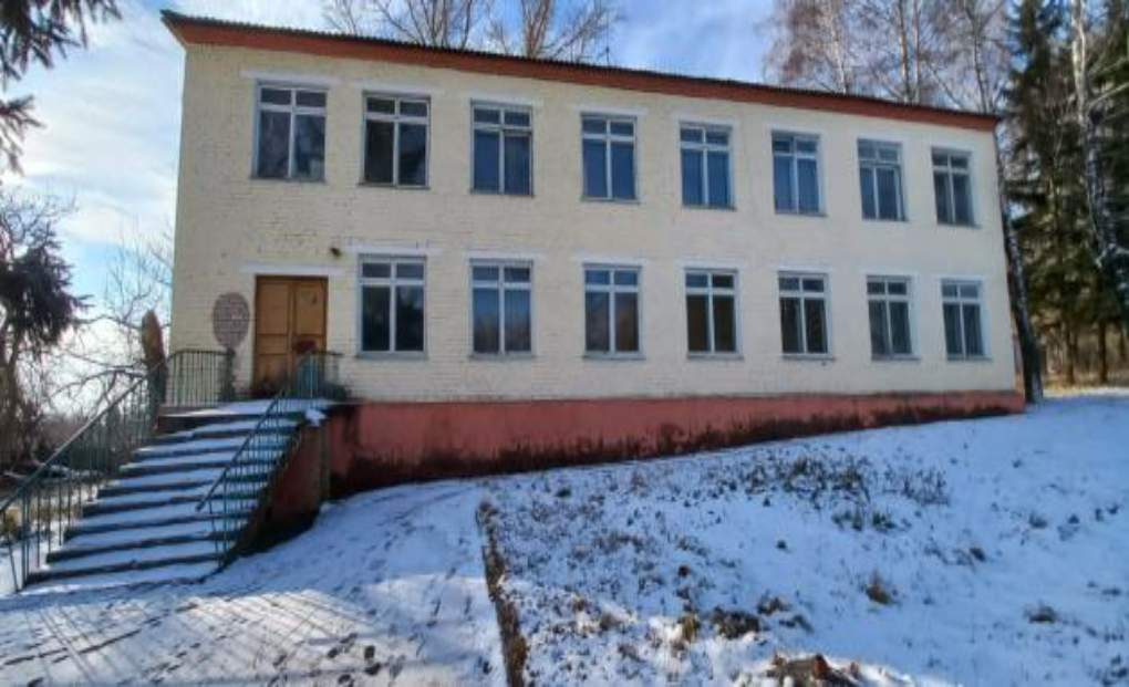 Продам торговое помещение 474.5 м.кв.