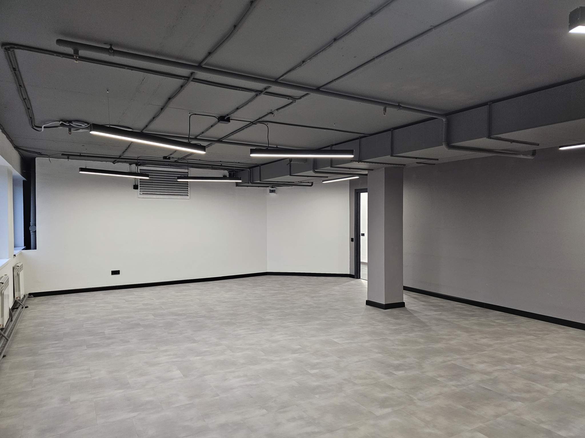 Сдам в аренду помещение свободного назначения 412.1 м.кв.