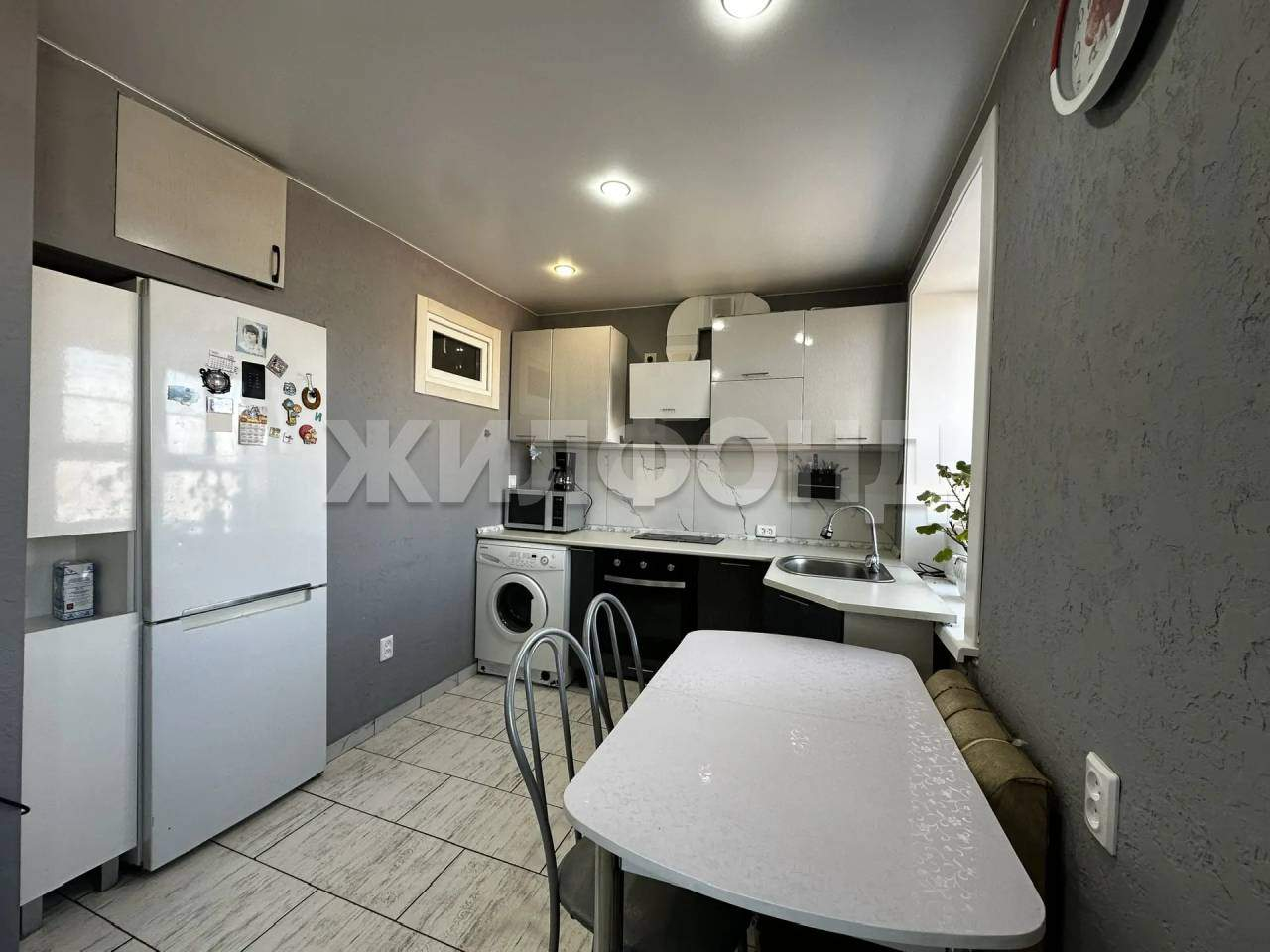 Квартира на продажу в Иркутске, Красных Мадьяр улица, 133 фото №5