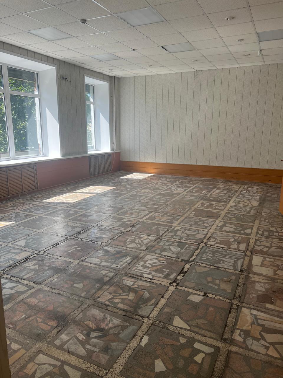Сдам в аренду магазин 156 м.кв.