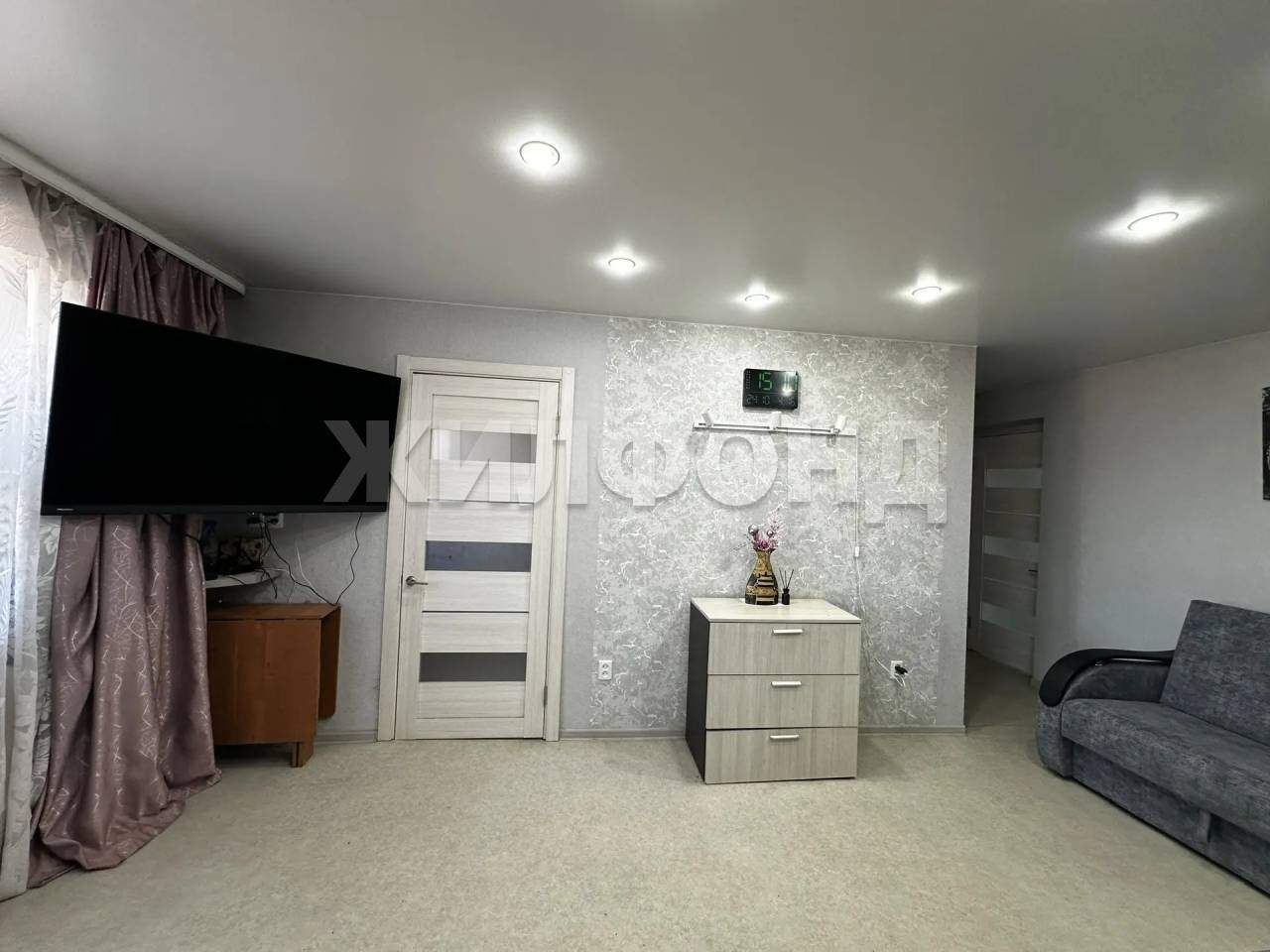 Квартира на продажу в Иркутске, Красных Мадьяр улица, 133 фото №1