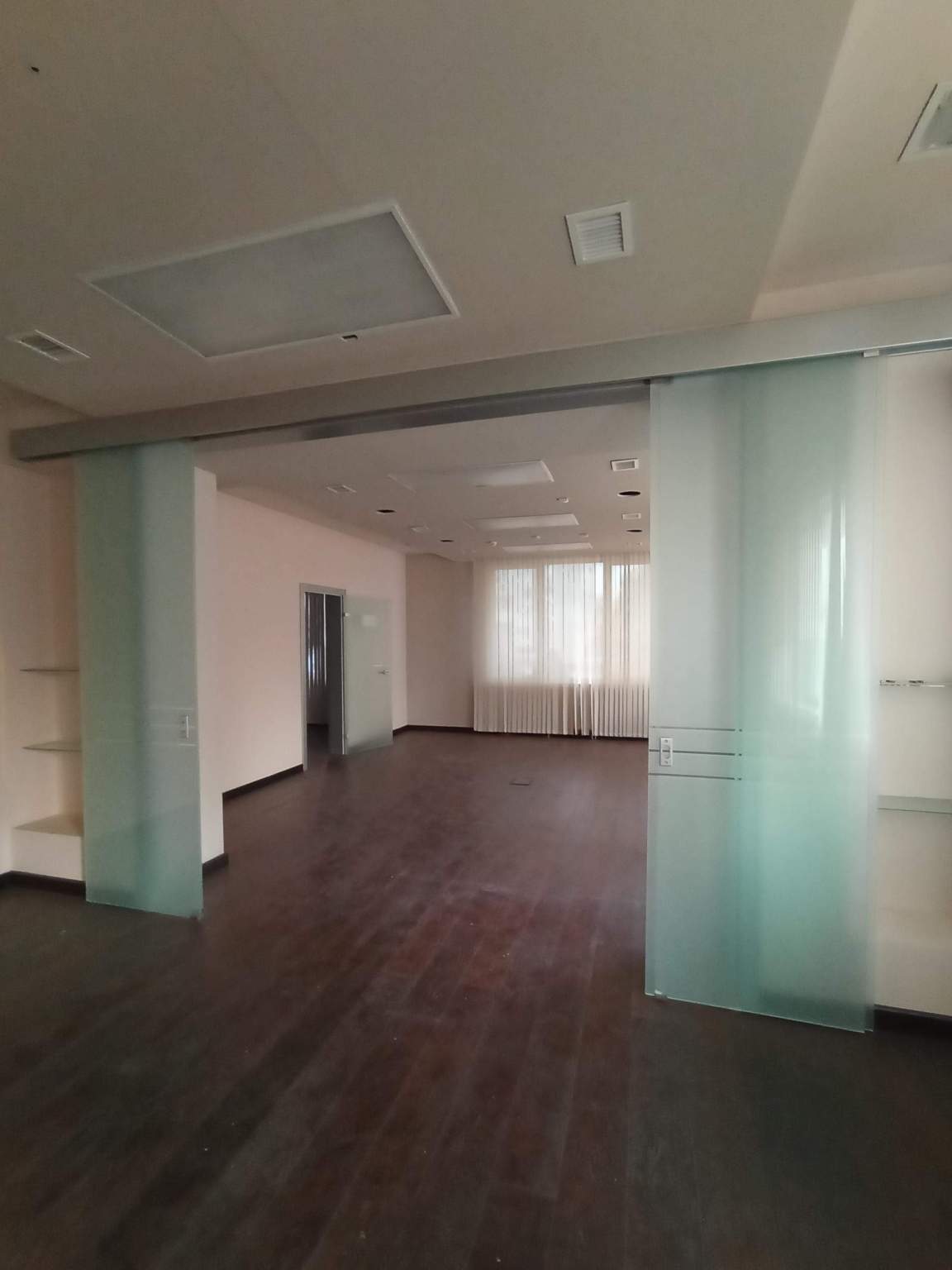 Продам офис 748.2 м.кв.