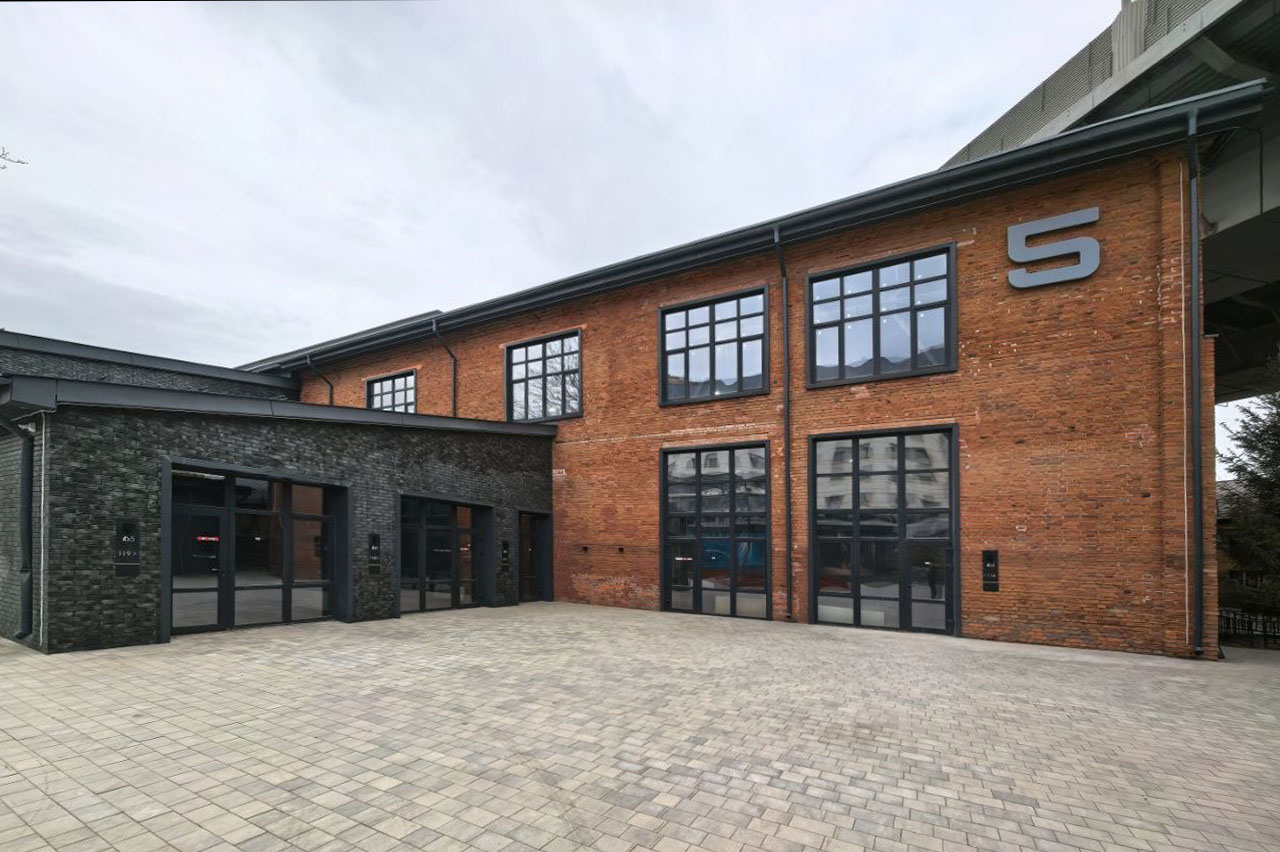 Сдам в аренду помещение свободного назначения 184.3 м.кв.