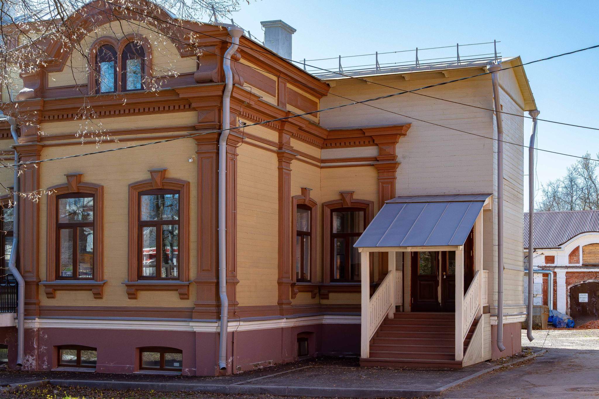 Продам помещение свободного назначения 721.4 м.кв.