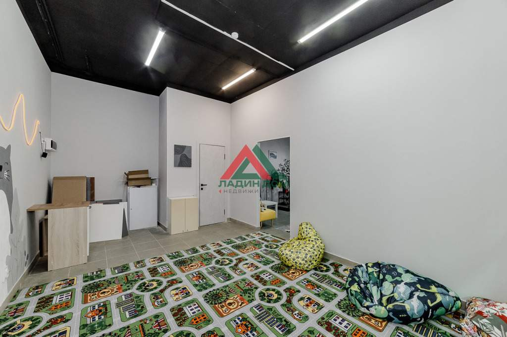 Сдам в аренду магазин 48.3 м.кв.