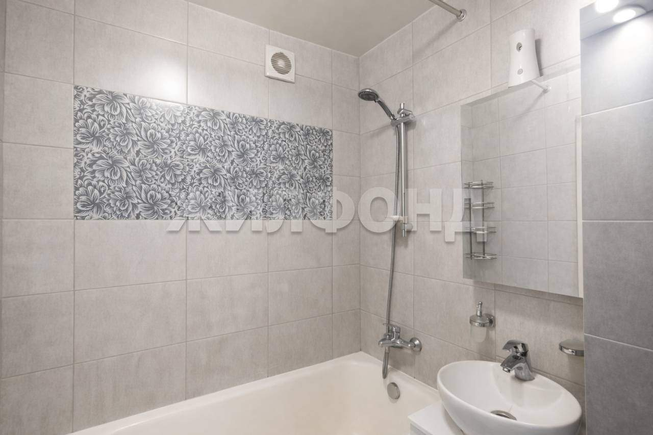 Квартира на продажу в Барнауле, Шукшина улица, 22 фото №8