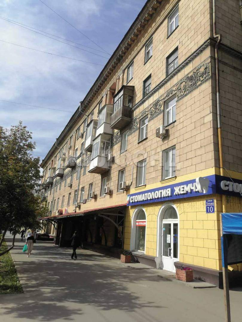 Продам магазин 65 м.кв.