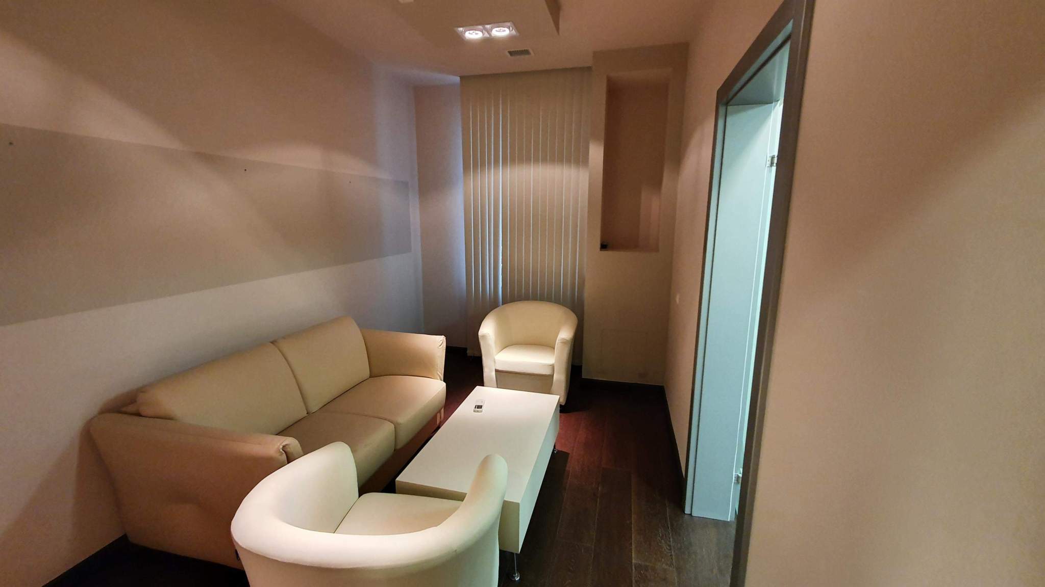 Продам офис 748.2 м.кв.