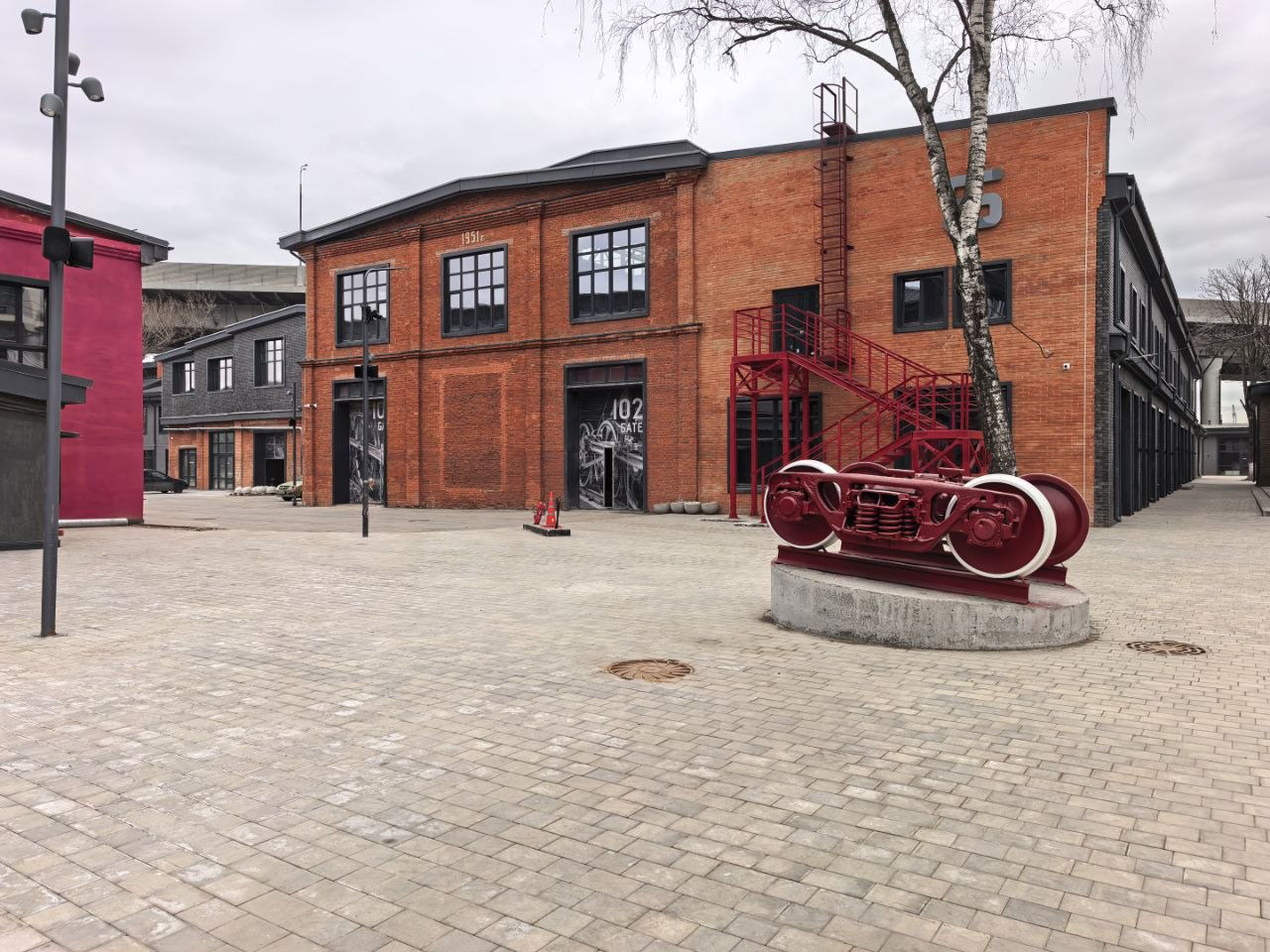 Сдам в аренду помещение свободного назначения 184.3 м.кв.