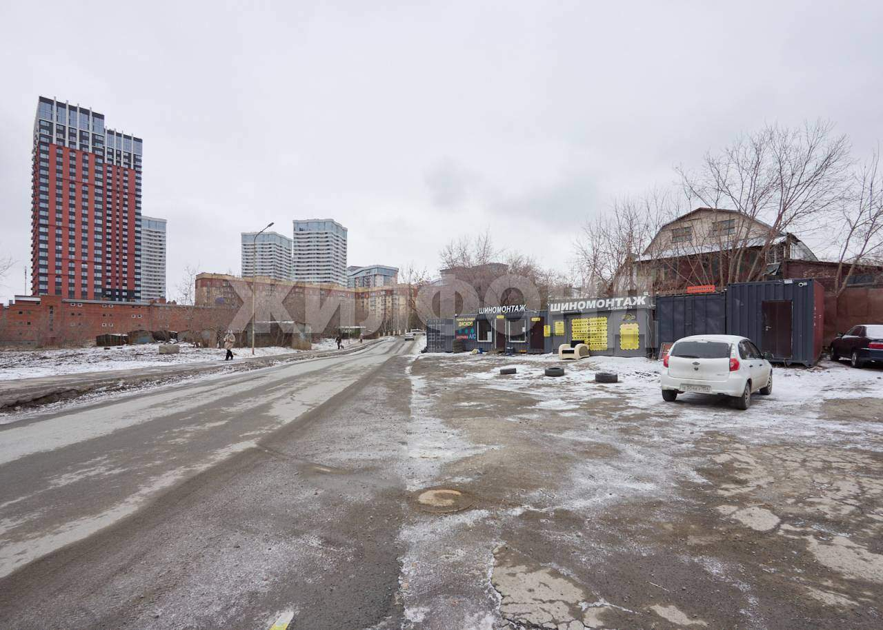 Продам земельный участок 731 м.кв.