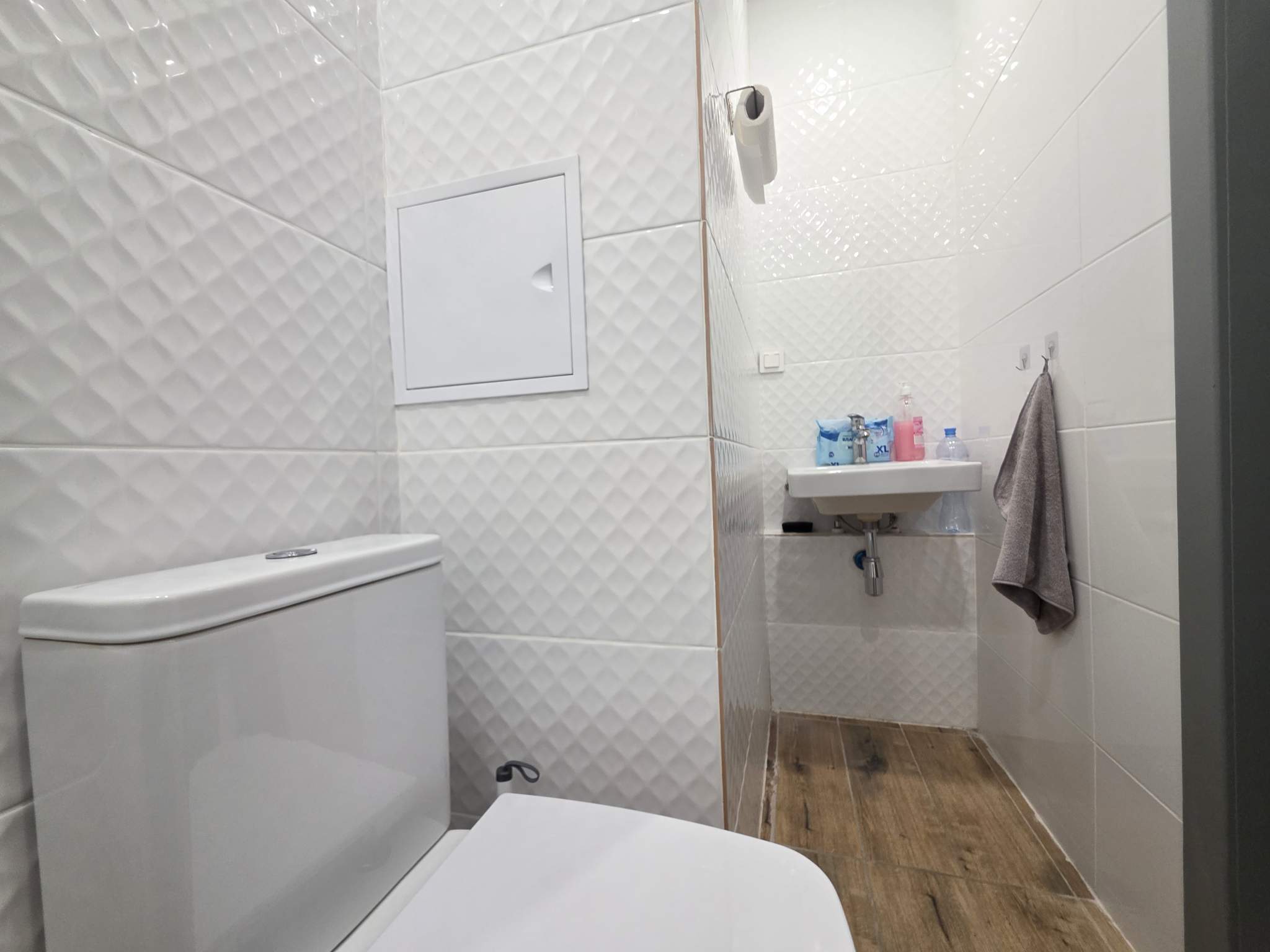 Сдам в аренду помещение свободного назначения 14.1 м.кв.