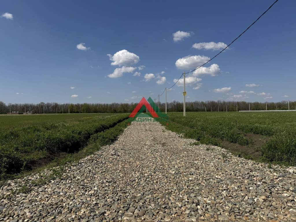 Продам земельный участок 600 м.кв.