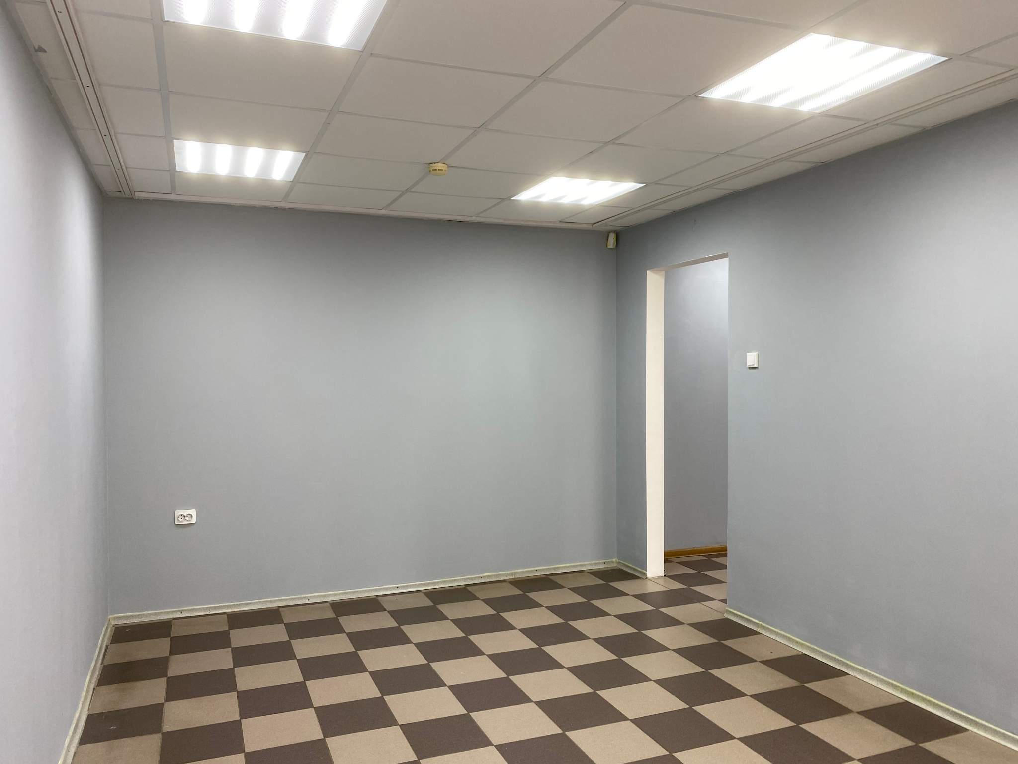 Сдам в аренду магазин 53.3 м.кв.