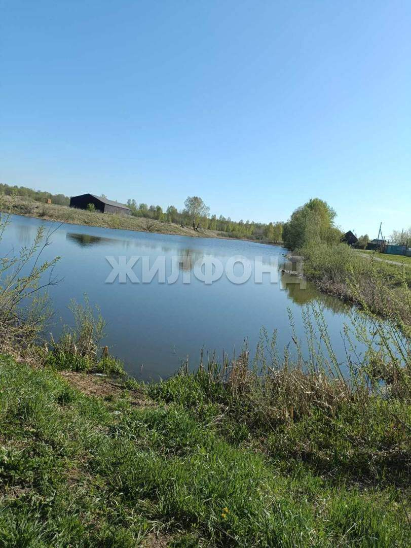 Продам земельный участок 2000 м.кв.