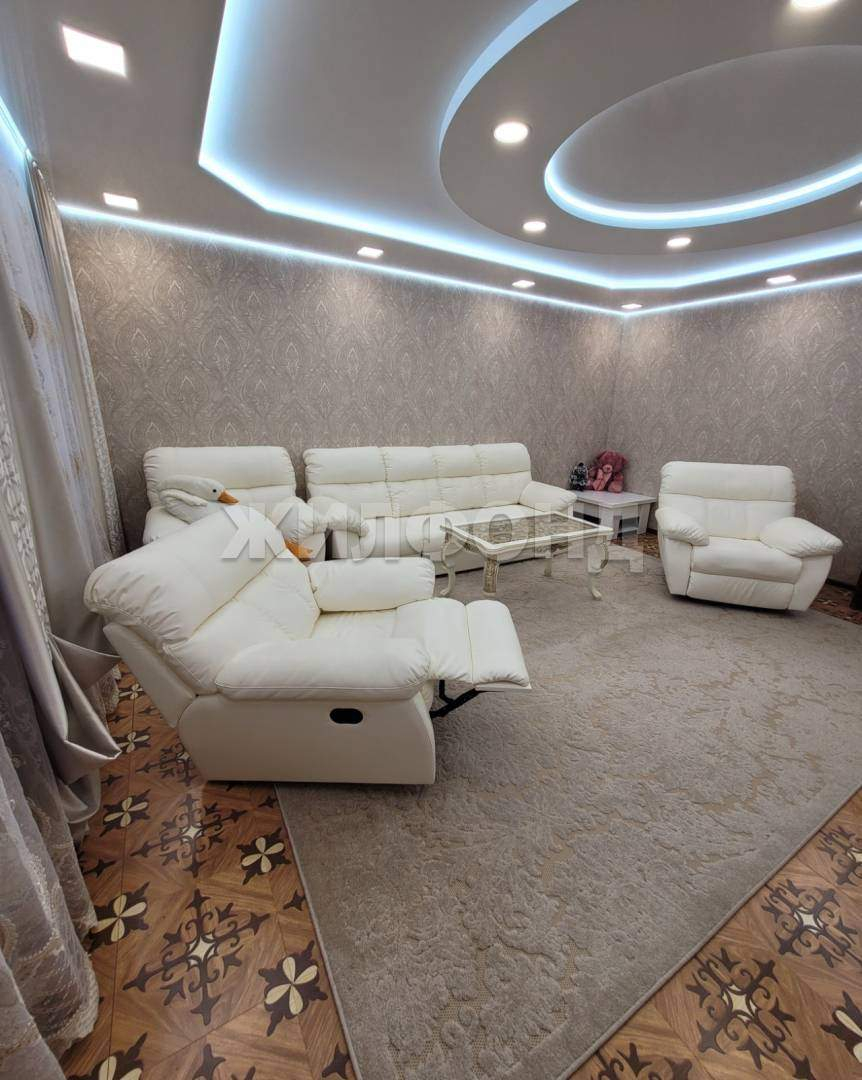 Квартира на продажу в Норильске, Севастопольская улица, 8/3 фото №0