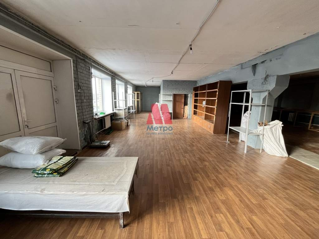 Сдам в аренду склад 350 м.кв.