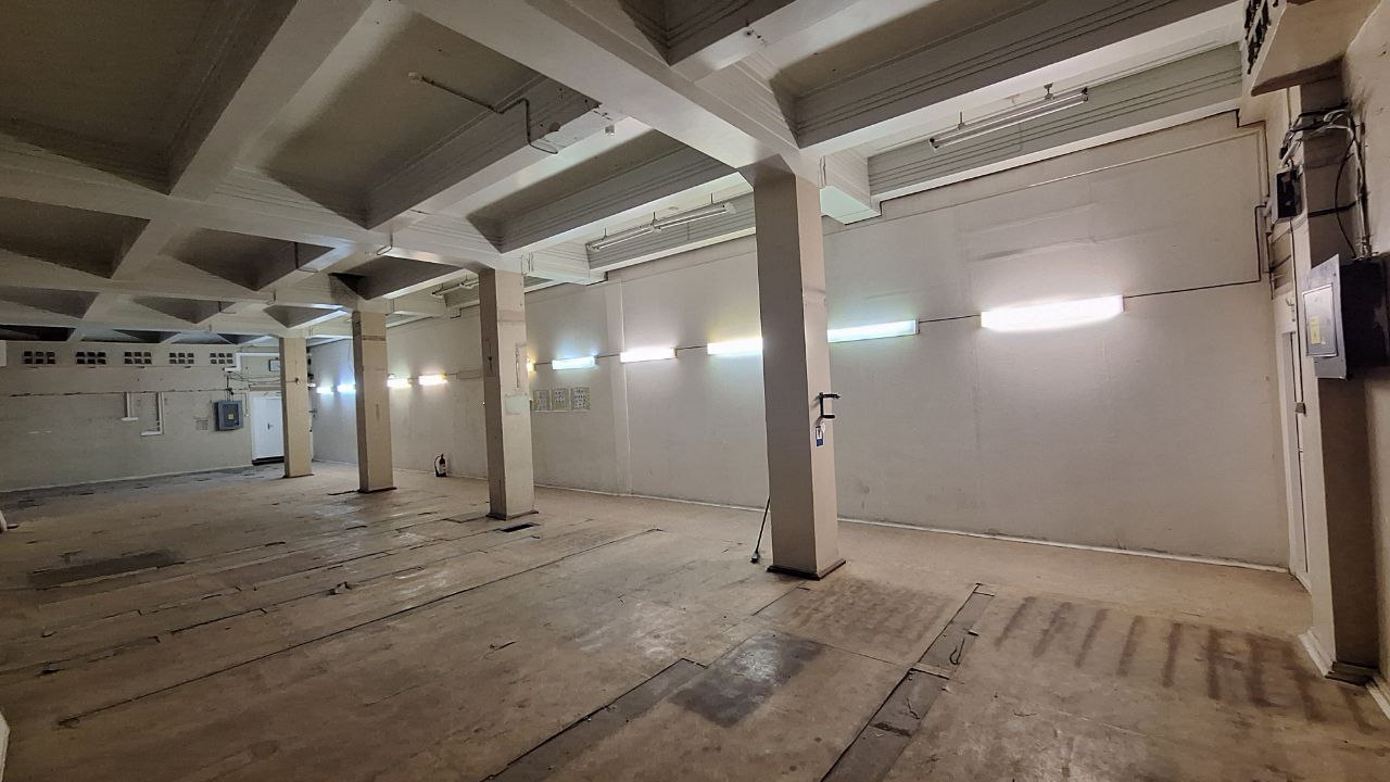 Сдам в аренду офис 198.5 м.кв.