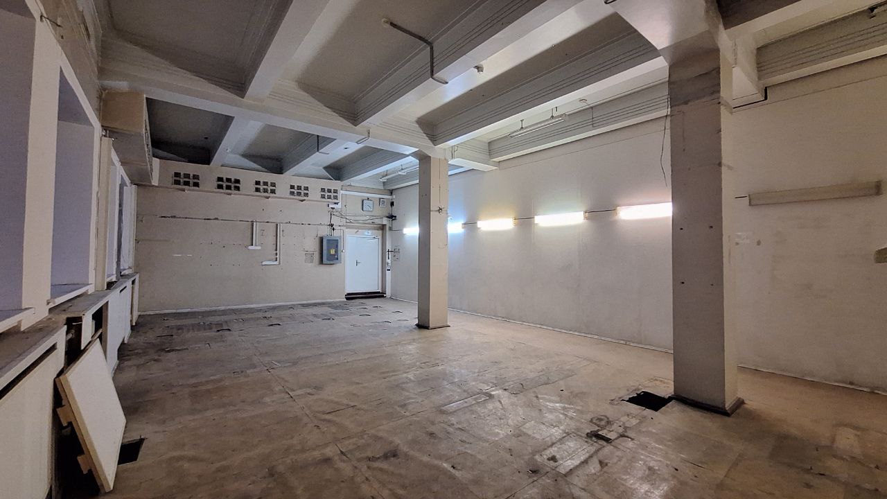 Сдам в аренду офис 198.5 м.кв.