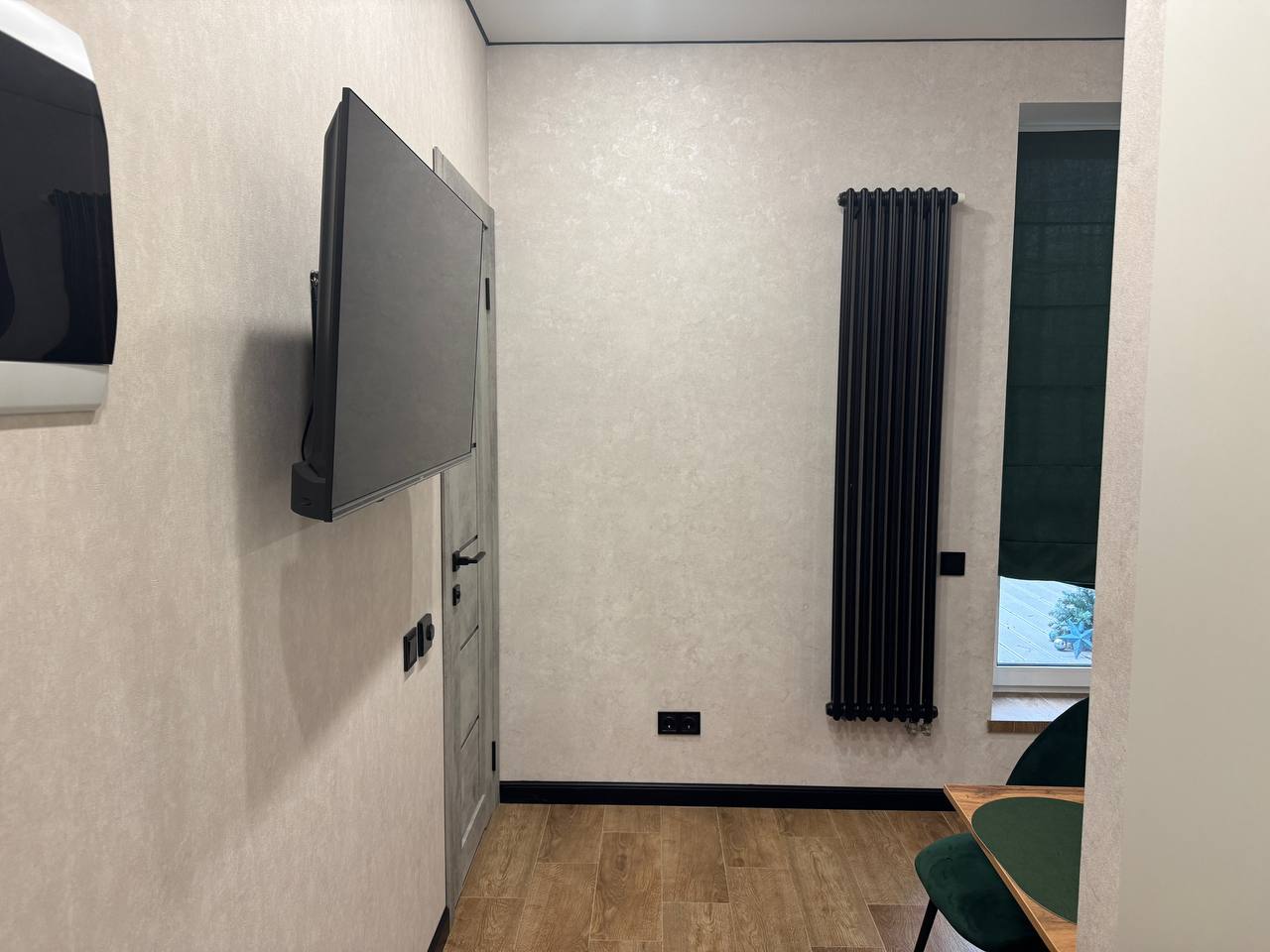 Сдам в аренду помещение свободного назначения 16.1 м.кв.