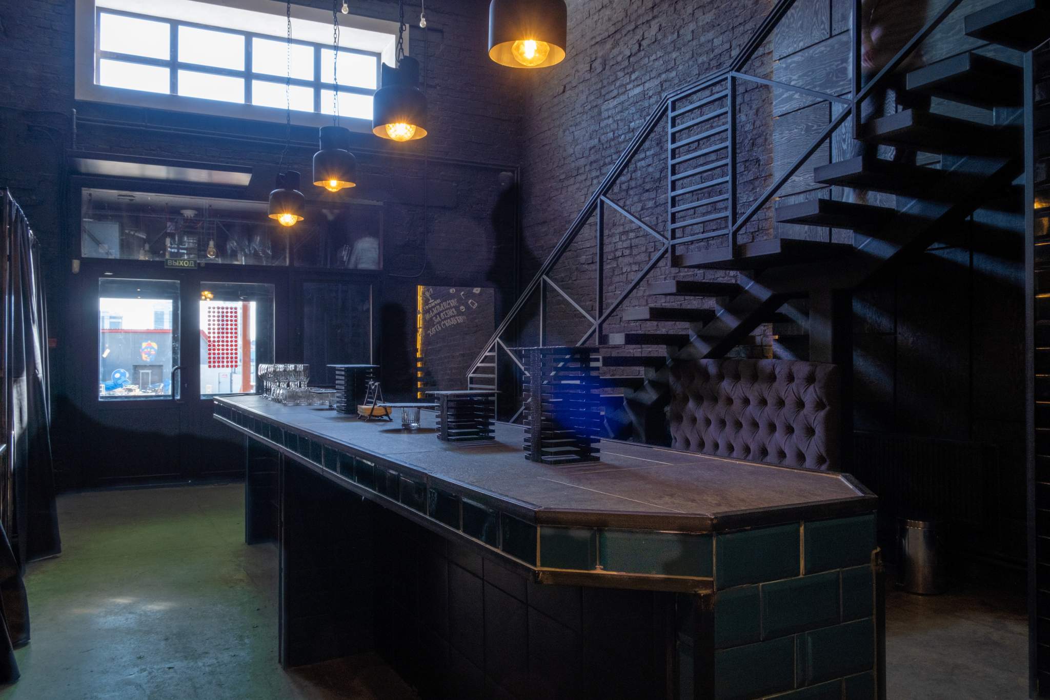 Сдам в аренду недвижимость под общепит 152.8 м.кв.