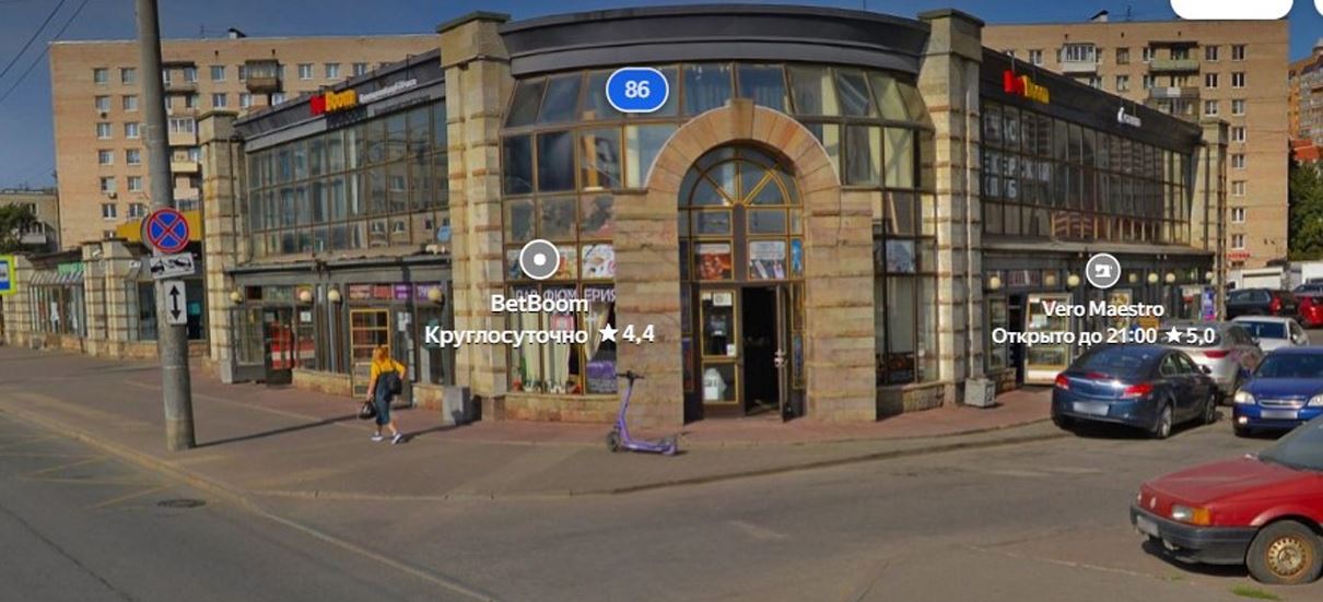 Сдам в аренду магазин 402.9 м.кв.