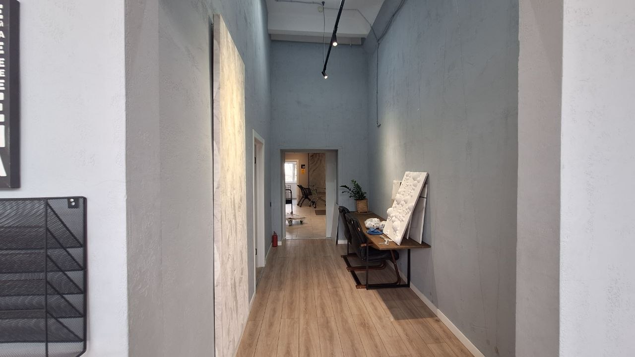 Сдам в аренду офис 88.2 м.кв.