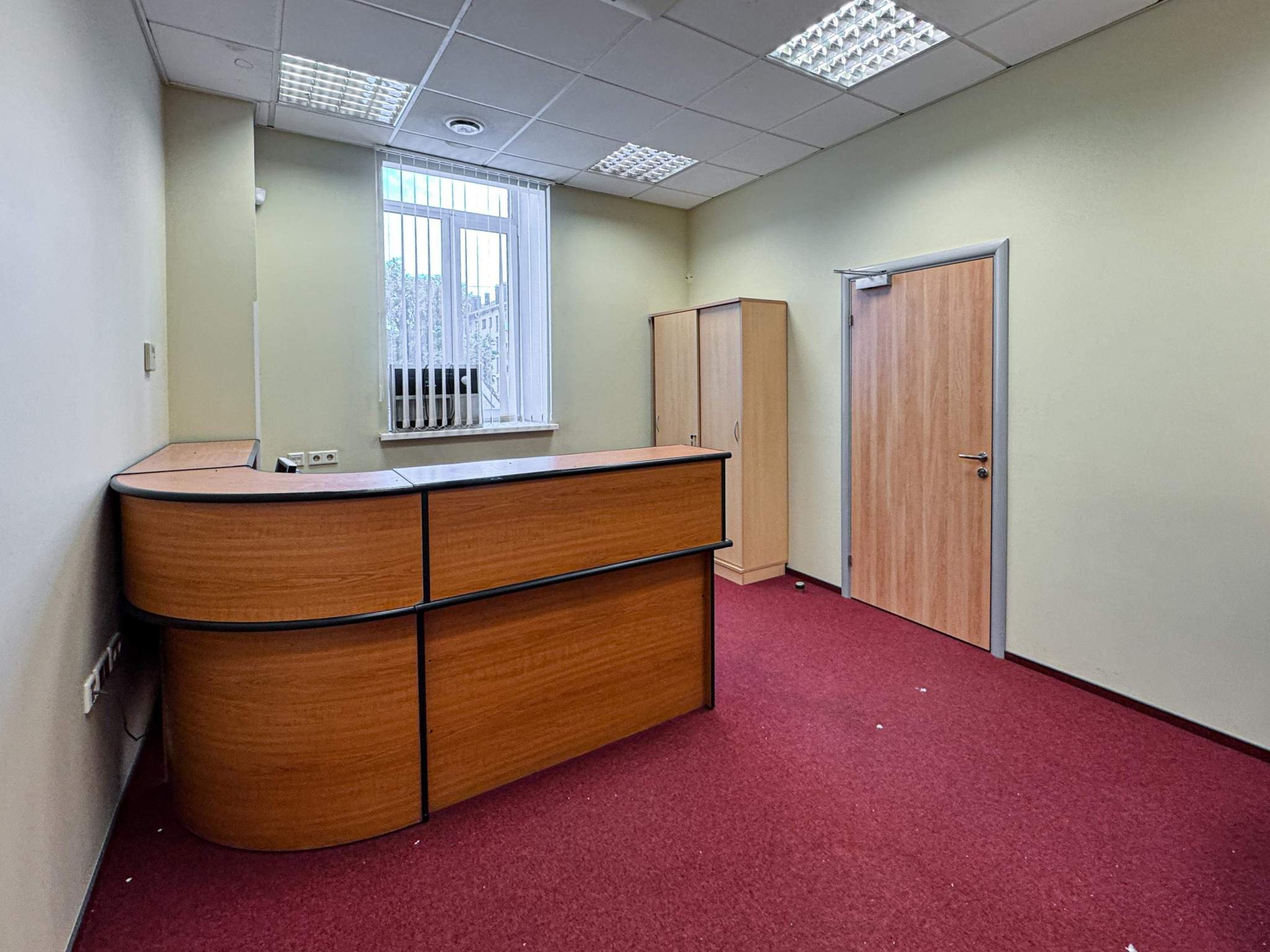 Продам офис 980.9 м.кв.