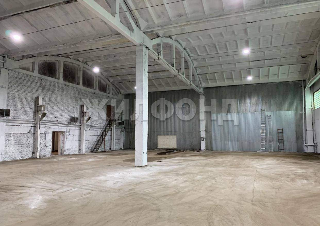 Продам производственное помещение 3000 м.кв.