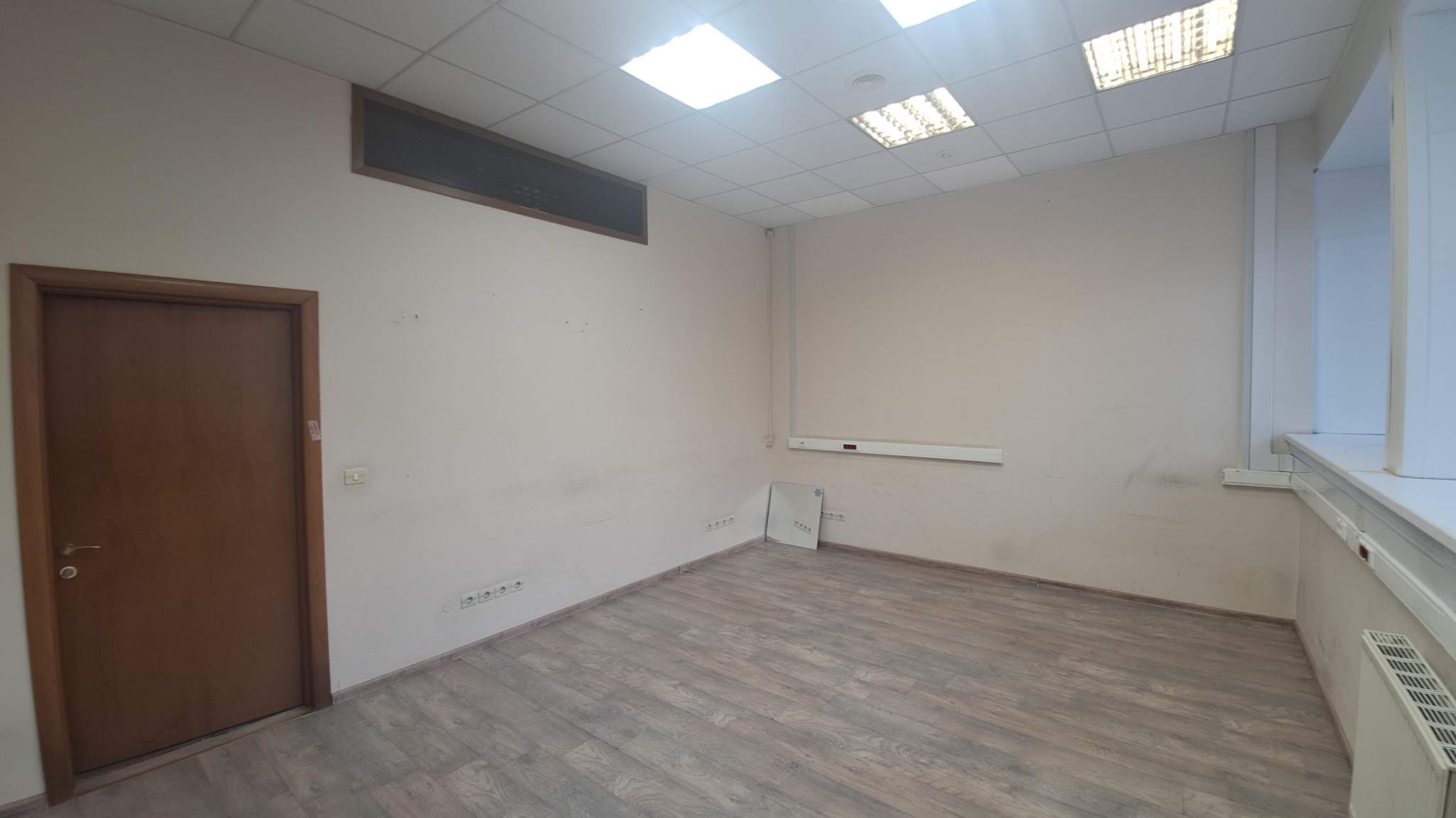 Сдам в аренду офис 25.6 м.кв.