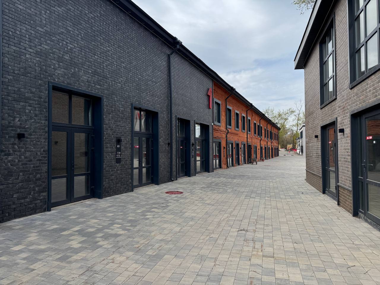 Сдам в аренду помещение свободного назначения 30.4 м.кв.