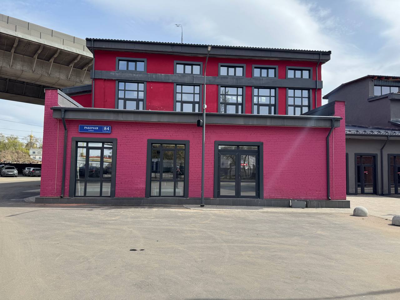 Продам помещение свободного назначения 132 м.кв.