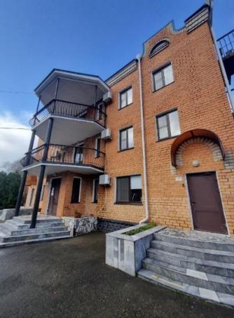 Продам торговое помещение 8231 м.кв.