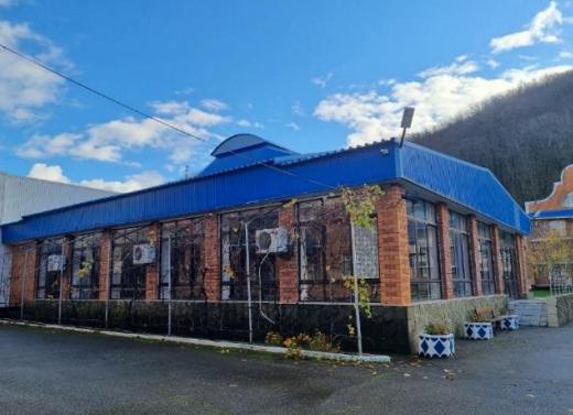 Продам торговое помещение 8231 м.кв.