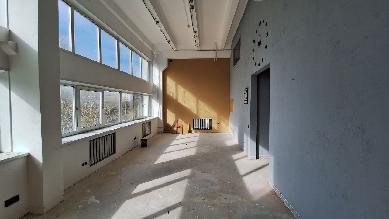 Сдам в аренду офис 88.2 м.кв.