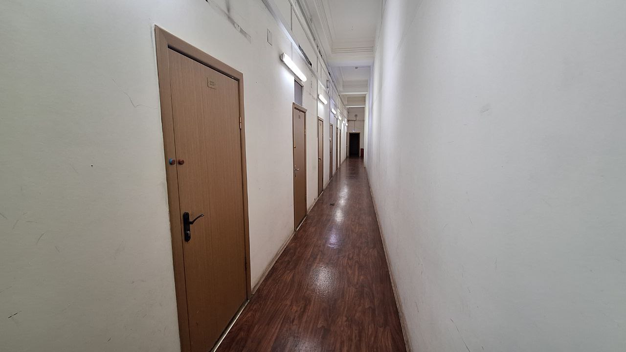 Сдам в аренду офис 76.3 м.кв.